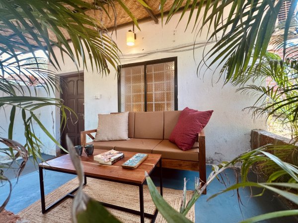 Image Title Goes Here