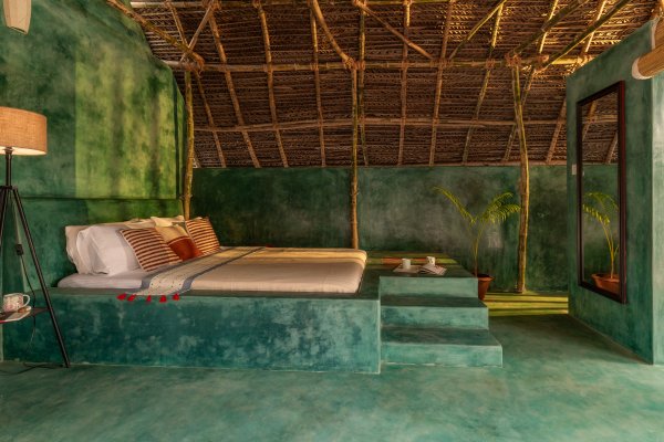 Image Title Goes Here