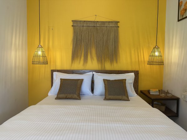 Image Title Goes Here