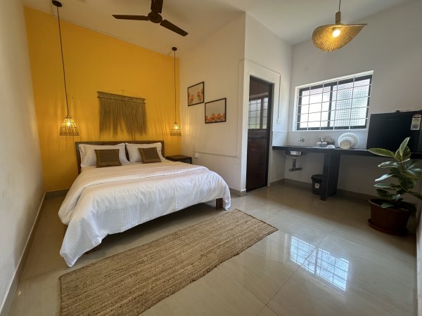 Image Title Goes Here